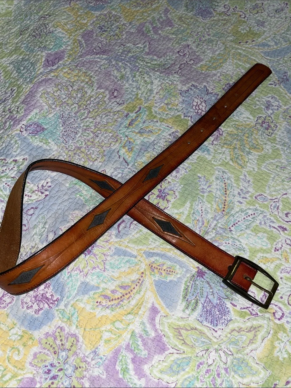 Genuine Leather Belt Mens size 34” Brown with Diamond pattern cut outs
